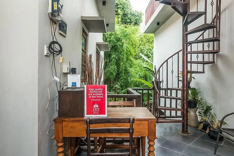 **  Super Oyo 2417 Panen House Hotell Seminyak Indonesien